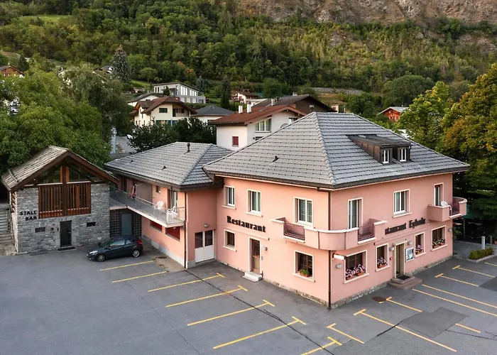 Отель Hotel-restaurant Eyholz 3*